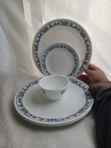 Vintage corelle old - corelle, town