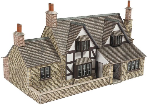 Town end cottage scale - town,
