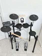 Yamaha DTX402 Electronic Drum