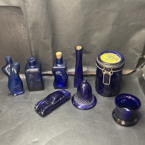 Vintage cobalt blue - x8,