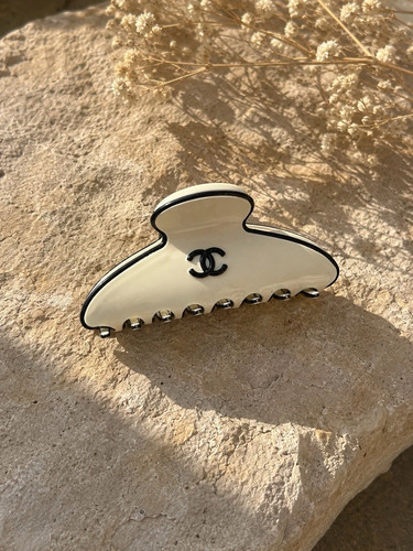 Chanel hair claw clip - chanel,