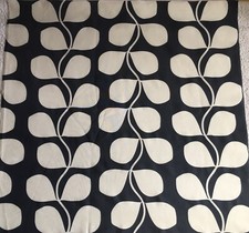 50cm x 50cm Square Rambling