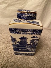 VINTAGE RINGTONS BLUE WILLOW