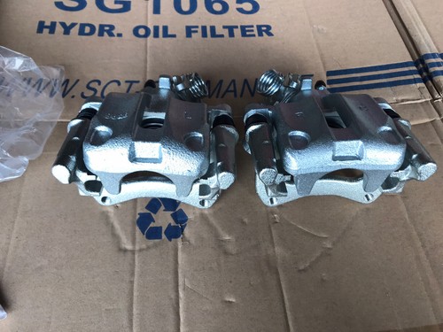 Rear brake calipers bracket - 2,