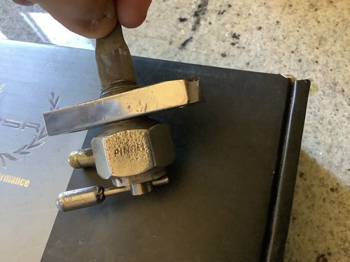 Suzuki pingel race fuel tap - race,