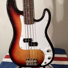 Vintage Bass Guitar (V4 SB)  1/2 RRP