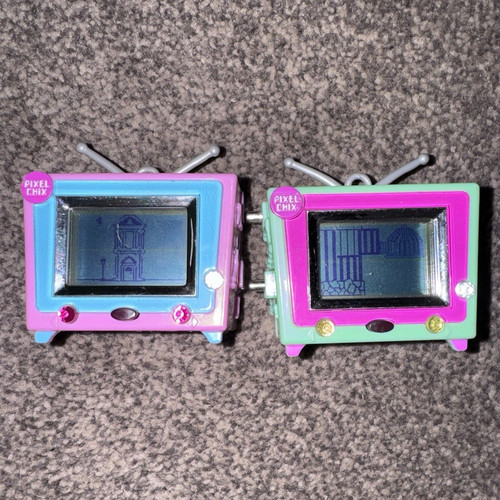 Pixel chix style handheld - chix, tv-style