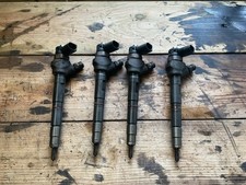 VW Golf MK7 CLH 1.6 TDI Bluemotion fuel injectors x4 from good running engine