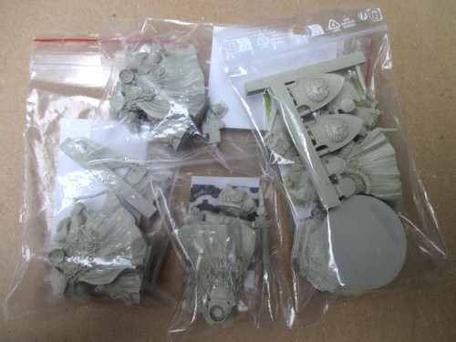 D26c30 lion knight - lion, x4