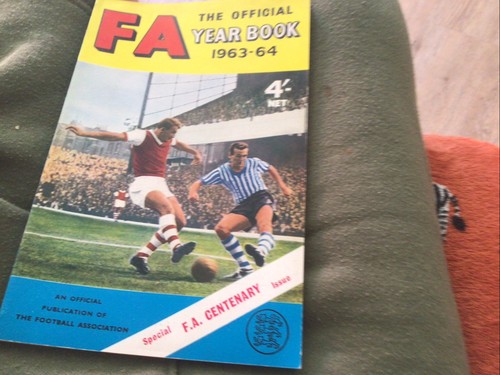 Football year book - football, 1963/6