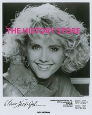 Olivia Newton John - Classic