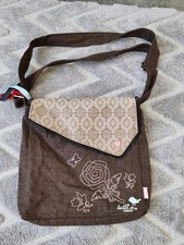  Tutti Cuti Santaro brown felt