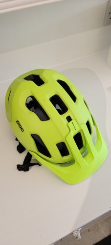 Poc axion race spin - poc,
