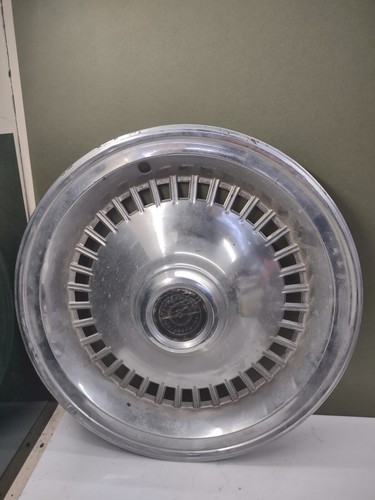 Ford thunderbird hub cap - thunderbird,