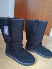 ugg boots size 9.5 uk tall sundance black