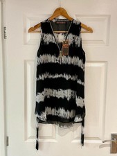 QED London – Black & White Chiffon Tie-Dye Top with Belt – Size M UK 10/12 – NWT