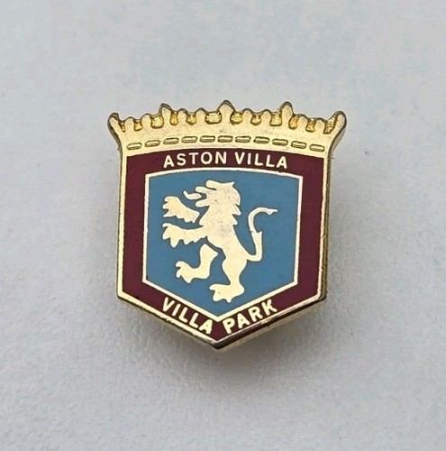 Aston villa vintage pin badge - aston,