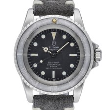 Tudor Submariner  7928 with 39.5mm Steel case and Black dial. Good condition.