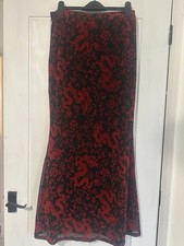 Skirt Mermaid Style Size 16/18 soft Material Red Black Dragons