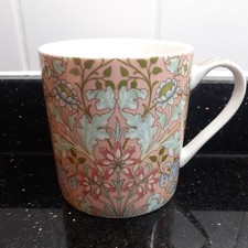 V&A Fine Bone China Mug