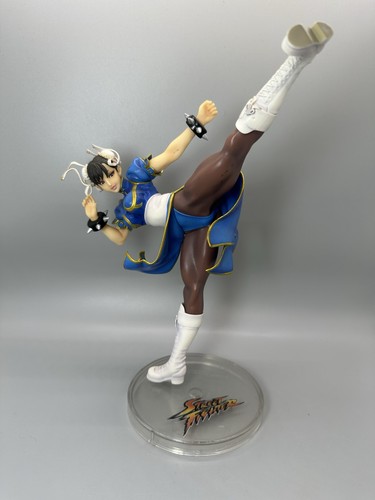 Street fighter chun figure - street,