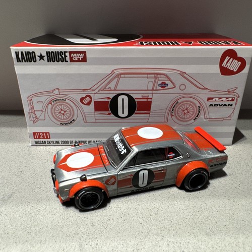 Mini nissan skyline - 1/64,