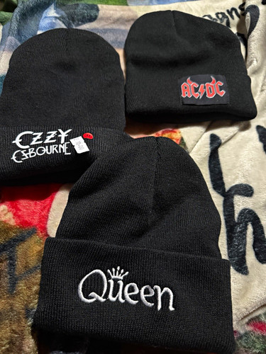 Joblot beanie hats 6 - hats,