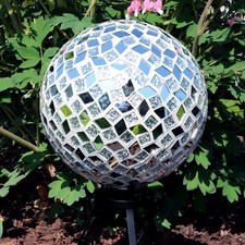 Mirrored Diamond Mosaic Gazing