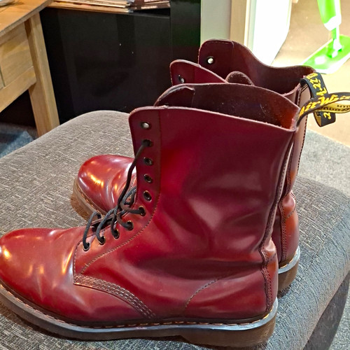 Martens burgundy leather - dr.,