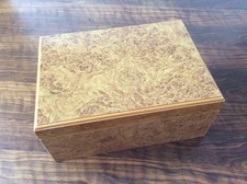 HUMIDOR _ CONTEMPORARY BIRDS