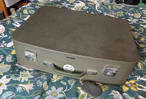 Vintage revelation olive green - revelation,