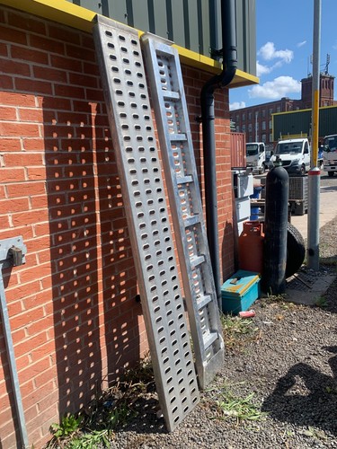 Heavy duty aluminum punched - heavy,