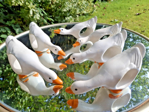 Vintage ceramic swan napkin - vintage,