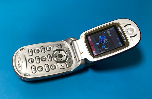 Motorola v300 retro - motorola,