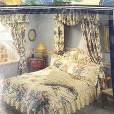 Pair Vintage Colorall Floral