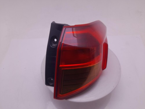 Suzuki vitara tail light rear - suzuki,