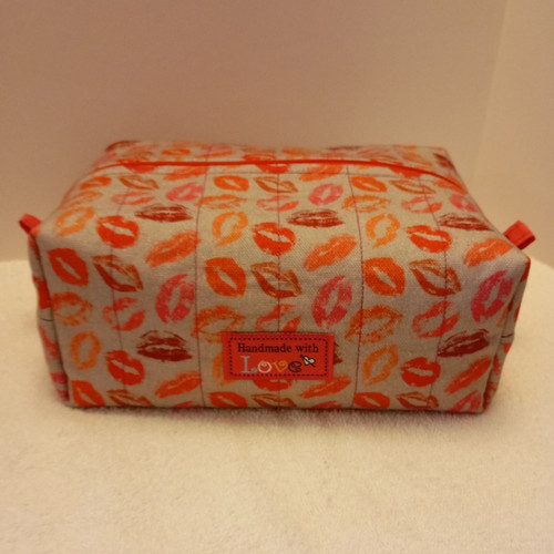 Handmade lips print zipper - lips,