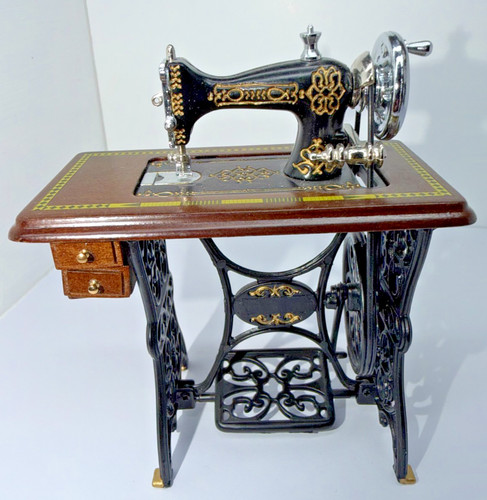 12th scale dollshouse - 12th,