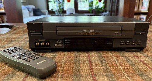 Toshiba w528 head fi vhs - toshiba,