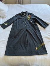 Toast Slate Floral Hand