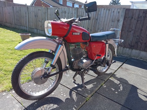 Classic motorbikes for sale