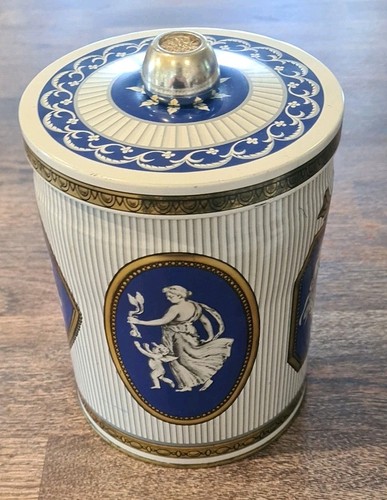 Vtg blue white josiah - white,