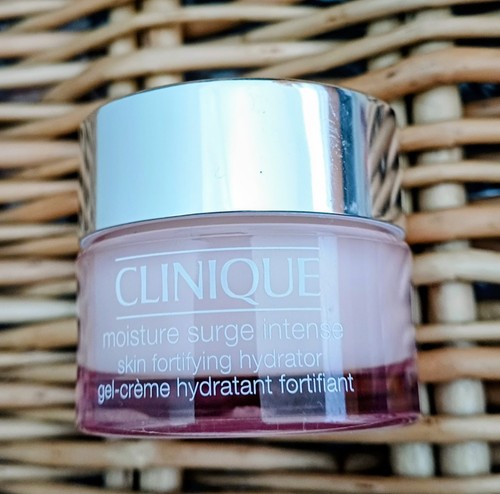 Clinique moisture surge - clinique,