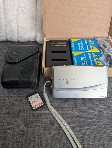 Fujifilm finepix z900 exr - finepix,