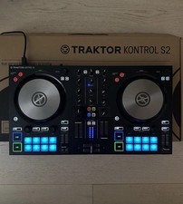 Traktor Kontrol S2 MK3 DJ Deck