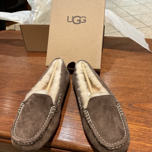 Ugg women chocolate suede - women's,