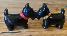 Vintage  Novelty Kissing Scottish Terrier Dogs Salt & Pepper Pots, Magnetic