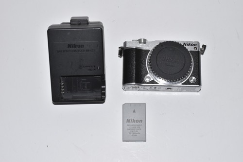 Nikon camera silver body - nikon, j5