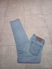 Ladies Levis 501 mid rise