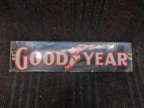 Porcelain goodyear enamel - porcelain,
